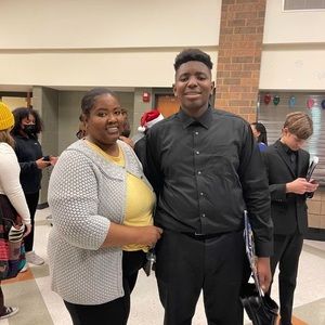 Meet your Posher, Nora